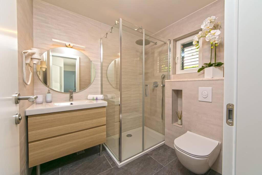Apartman Macan Brela Exteriör bild
